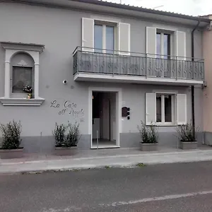  Bed & Breakfast La Casa 'angolo Italy